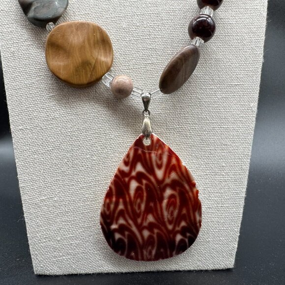 Statement Necklace Chunky Eclectic Glass Beads and Sea Shell Pendant - Picture 3 of 10